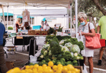 Opening Doors 20200822 081902 Jaredblais @jblaisphoto Verobeachmagazine Farmersmarket Jbp 7790