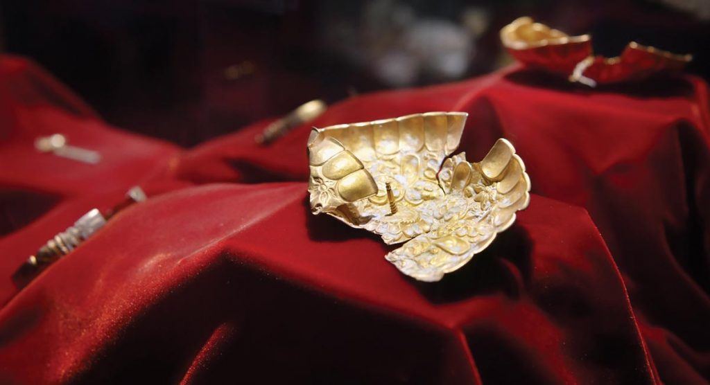 This gold cup on display at Mel Fisher’s Museum was recovered in 1997 from the Cannon Wreck, one of eight wreck sites confirmed to be associated with the 1715 fleet. Photo by Kelly Rogers