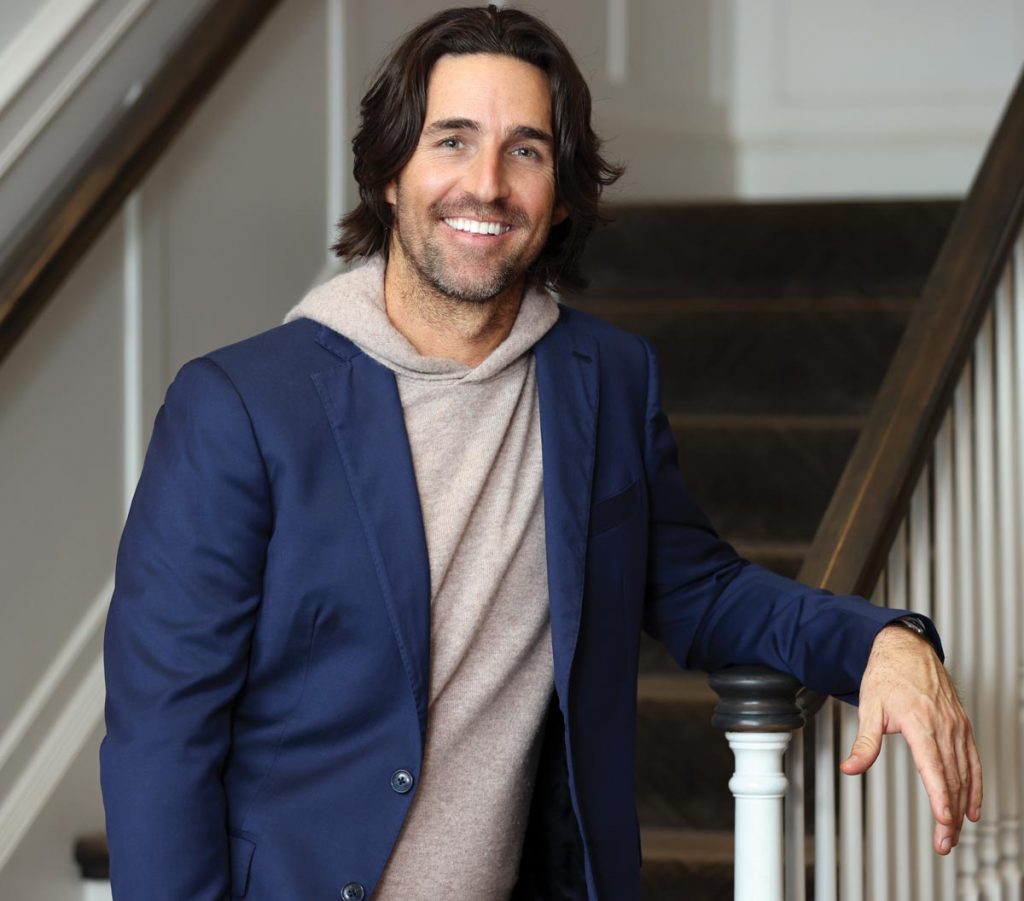 Jake Owen. Photo by Sam Wolfe