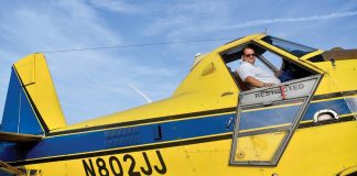 Jeff Summersill aboard his Air Tractor AT-802A. Photo by Kelly Rogers