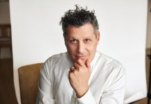 Isaac Mizrahi is a True Original Isaac Mizrahi is the featured speaker for the 2026 Fashion Meets Art event to be held at the Vero Beach Museum of Art this month