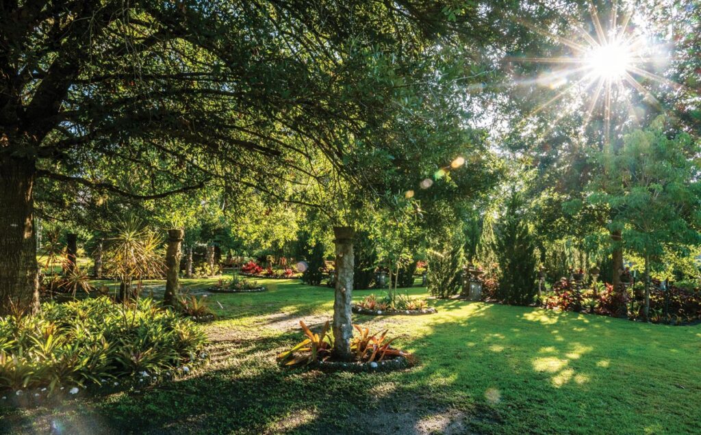 Scenes from Il Giardino della Grotta. Photo by Steven Martine