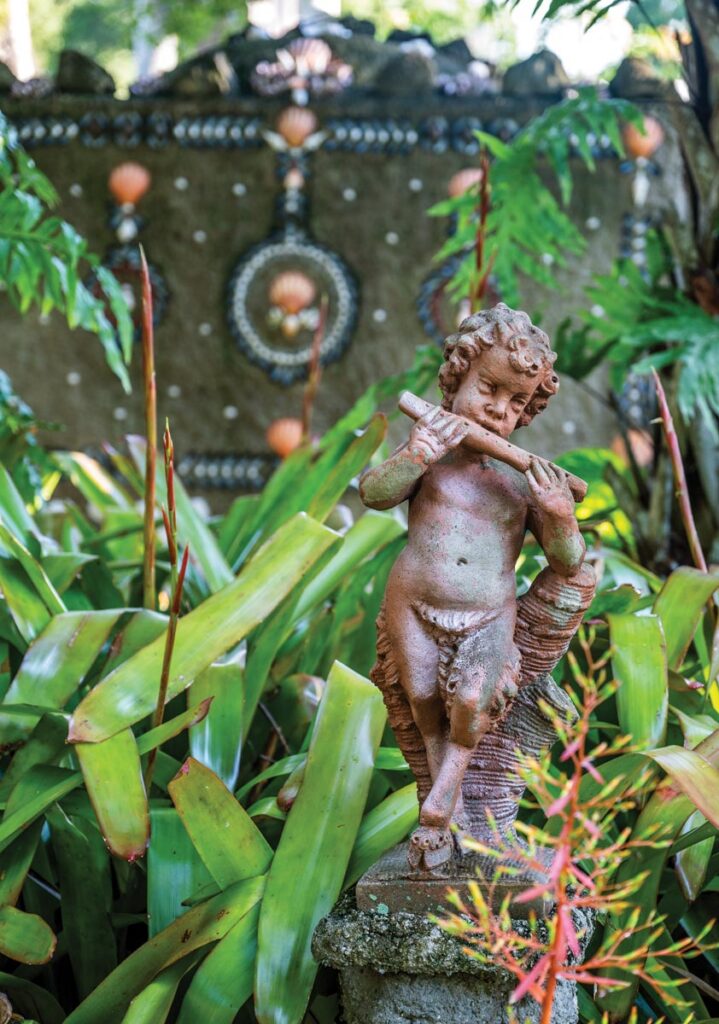 Statues can be found throughout Il Giardino della Grotta. Photo by Steven Martine