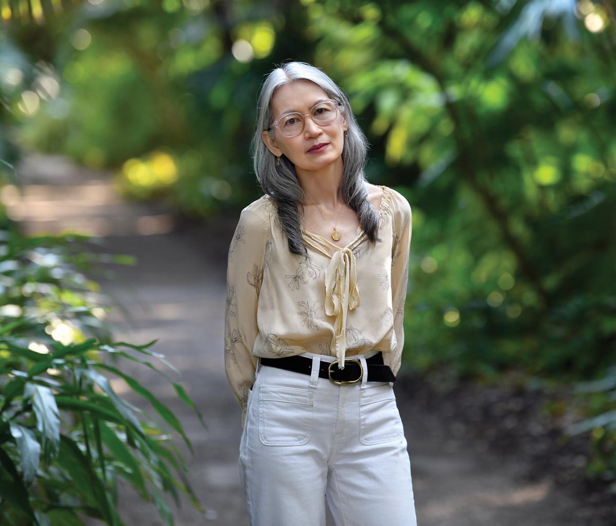 Ngoc Minh Ngo Takes Portraits of Paradise